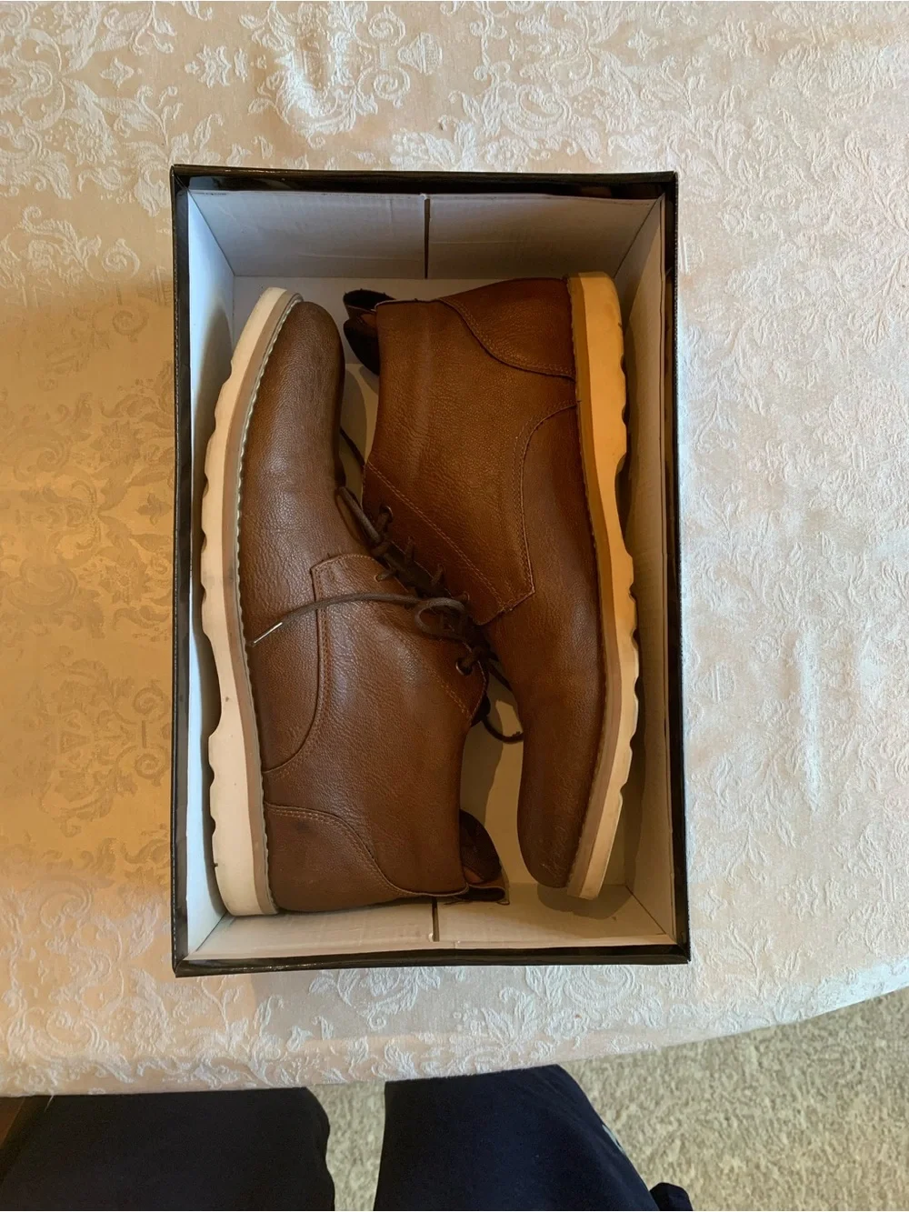 Men's Brown Leather Chukka Boots with Contrast Crepe Sole